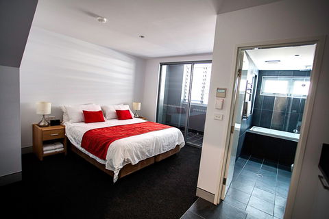 Crown on Darby - South Australia Travel 8