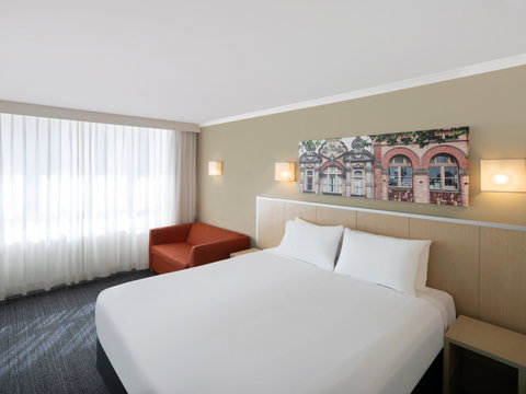 Mercure Newcastle - South Australia Travel 4