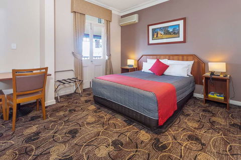 Quality Hotel Bayswater - South Australia Travel 1