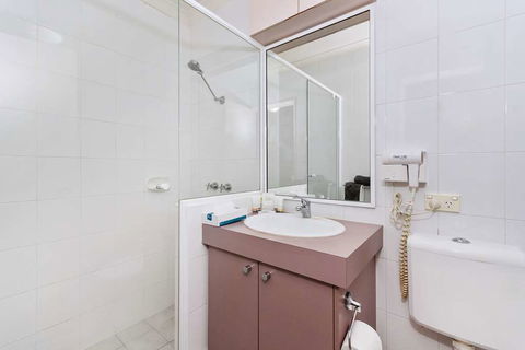 Quality Hotel Bayswater - South Australia Travel 7