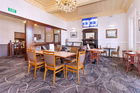 Quality Hotel Bayswater - South Australia Travel 8