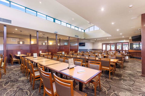 Quality Hotel Bayswater - South Australia Travel 9