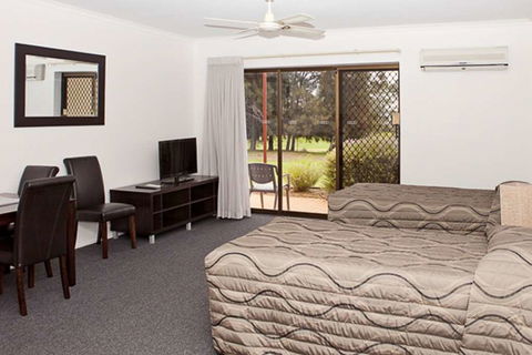 Comfort Inn & Suites Riverland - South Australia Travel 3