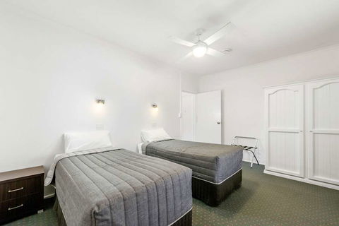 Comfort Inn & Suites Riverland - South Australia Travel 8