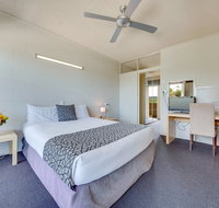 Camelot Motel - South Australia Travel