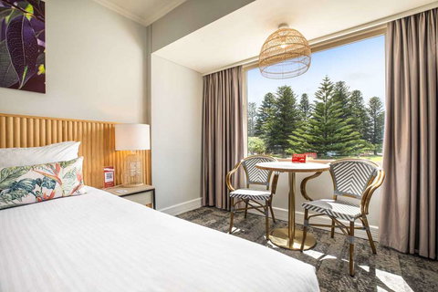 Hotel Victor - South Australia Travel 2