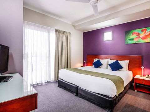 Novotel Darwin Airport Hotel - South Australia Travel 0