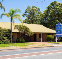 Pinjarra Resort - South Australia Travel