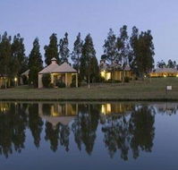Leisure Inn Pokolbin Hill - South Australia Travel