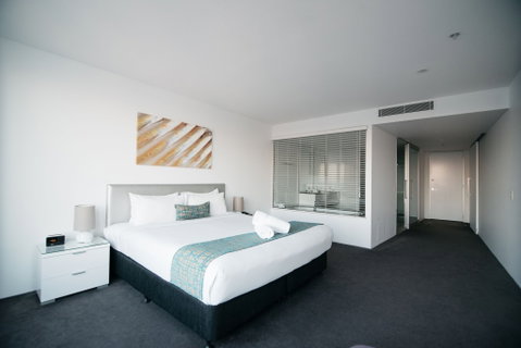 Q1 Resort & Spa - South Australia Travel 2