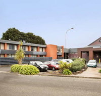 Nightcap At Waltzing Matilda Hotel - South Australia Travel