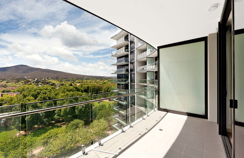 Astra Canberra Manhattan - South Australia Travel 11