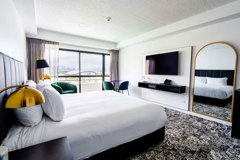 The Benson Hotel - South Australia Travel 6