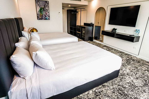The Benson Hotel - South Australia Travel 8
