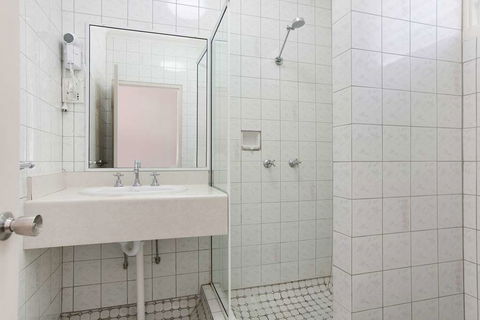 Comfort Inn Cairns City - South Australia Travel 10