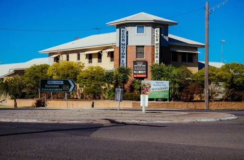 MAS Country Club Motor Inn - South Australia Travel 0