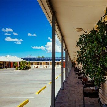 MAS Country Club Motor Inn - South Australia Travel 2