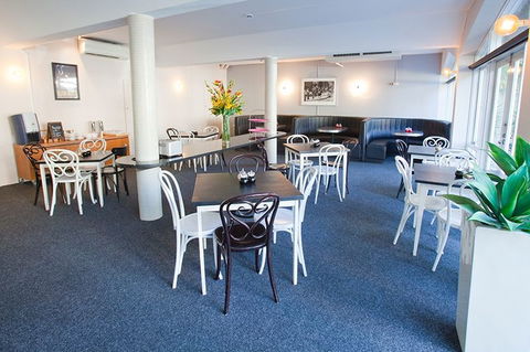 Punt Road Apartment Hotel - South Australia Travel 2