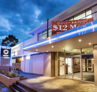 Nightcap at Carlyle Hotel - South Australia Travel