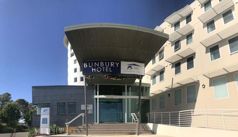 Bunbury Hotel Koombana Bay - South Australia Travel 0