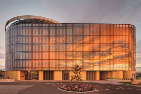 Vibe Hotel Canberra Airport - South Australia Travel 1
