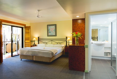 Palm Royale Cairns - South Australia Travel 1