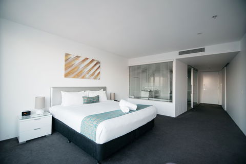Q1 Resort & Spa - South Australia Travel 2