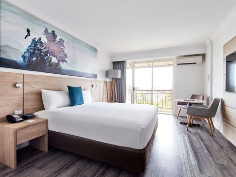 Novotel Cairns Oasis Resort - South Australia Travel 1