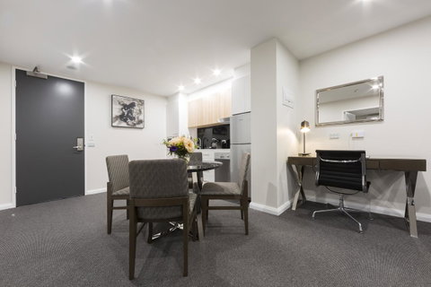 Avenue Hotel Canberra - South Australia Travel 31