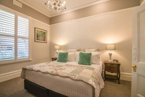 De Russie Boutique Hotel - South Australia Travel 4