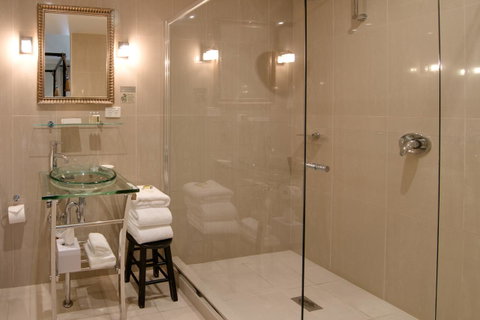 De Russie Boutique Hotel - South Australia Travel 5