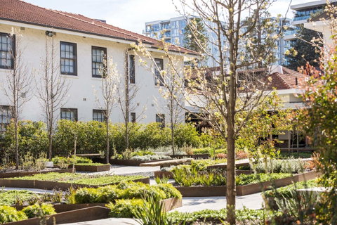 Peppers Gallery Hotel - South Australia Travel 1