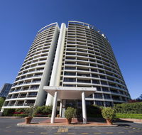 BreakFree Capital Tower Apartments - South Australia Travel