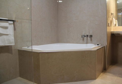 Lure Bed And Breakfast - South Australia Travel 7