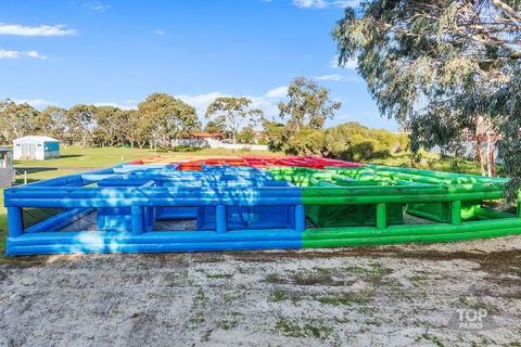 Victor Harbor Holiday Park - South Australia Travel 43