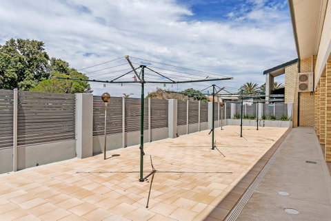 Blissful Beachfront Beachouse - South Australia Travel 18