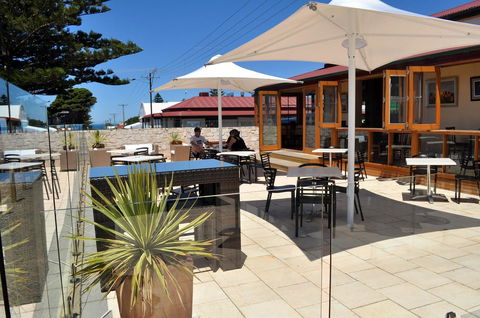 Kangaroo Island Seafront - South Australia Travel 11
