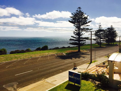 Kangaroo Island Seafront - South Australia Travel 21