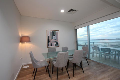 Wallaroo Marina Apartments - South Australia Travel 19
