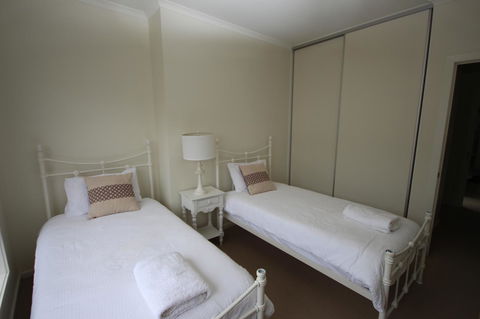 Wallaroo Marina Apartments - South Australia Travel 39
