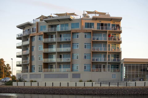 Wallaroo Marina Apartments - South Australia Travel 1