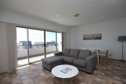 Wallaroo Marina Apartments - South Australia Travel 25