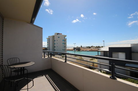 Wallaroo Marina Apartments - South Australia Travel 23