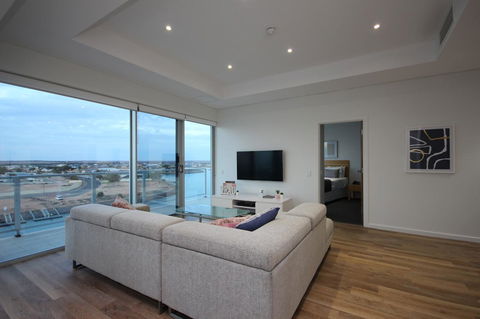 Wallaroo Marina Apartments - South Australia Travel 3