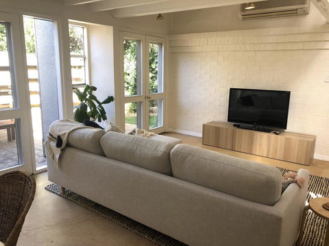 The Loft - Beautiful Central Barossa Apartment - South Australia Travel 1