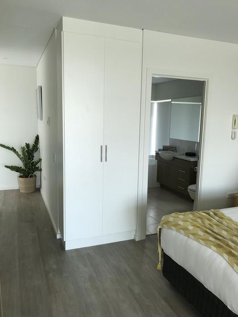 Ocean View Luxury Apartment & Suite - South Australia Travel 10