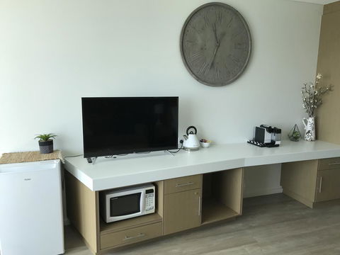 Ocean View Luxury Apartment & Suite - South Australia Travel 32