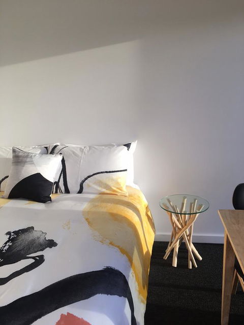 Port Lincoln Shark Apartment 1 - South Australia Travel 7