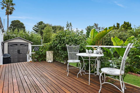 Ainslie Roberts Drive Retreat - South Australia Travel 8