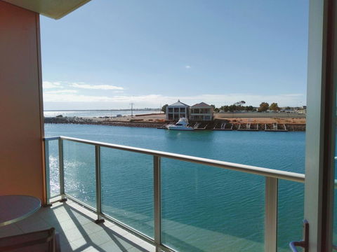 Wallaroo Marina Executive Apartments - South Australia Travel 0